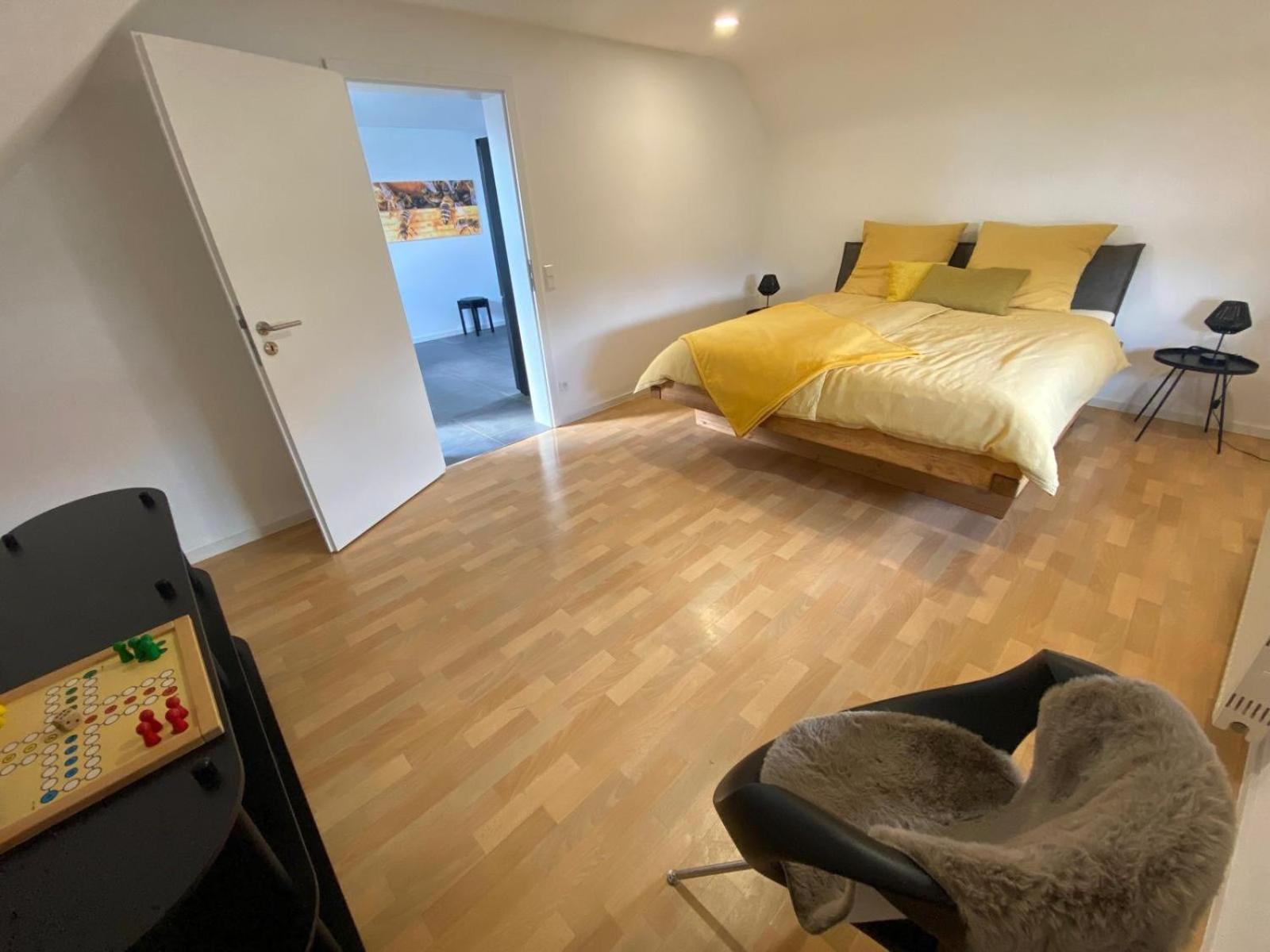 Bienenstock Apartment Venningen ภายนอก รูปภาพ